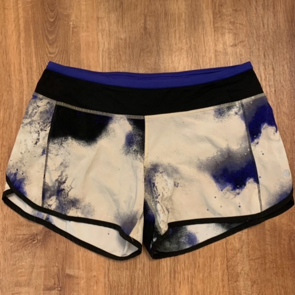 Lululemon Turbo Run Short 6 Milky Way Multi Print / Pigment Blue / Black Active